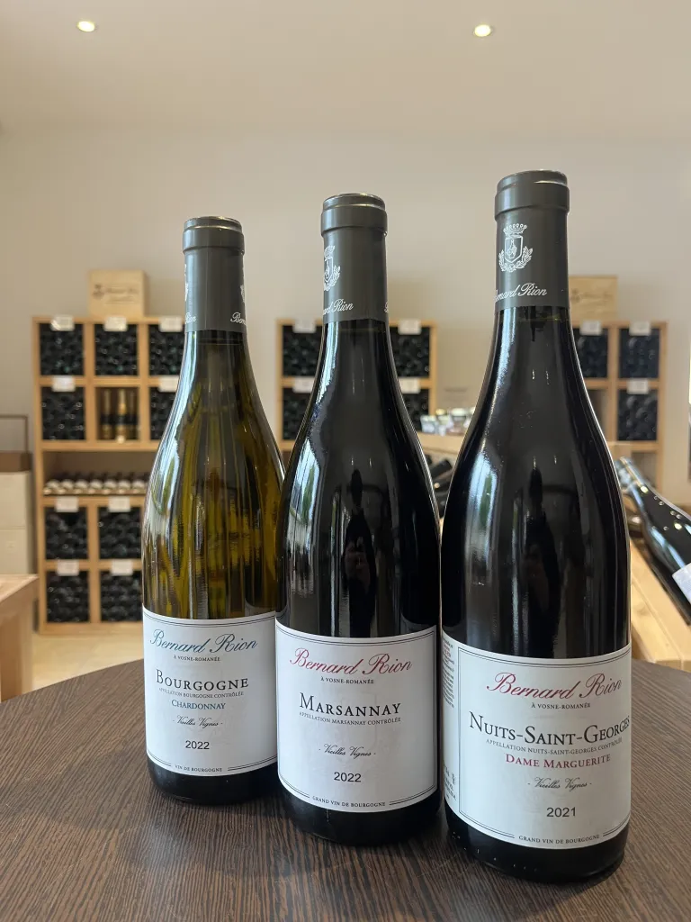 dégustation possible à la boutique bernard rion, située a Vosne-Romanée